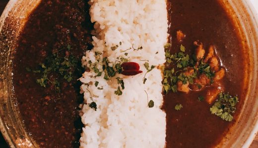 夜はBAR、昼間はカレー。「スパイス香る麻布十番薬膳カレー」