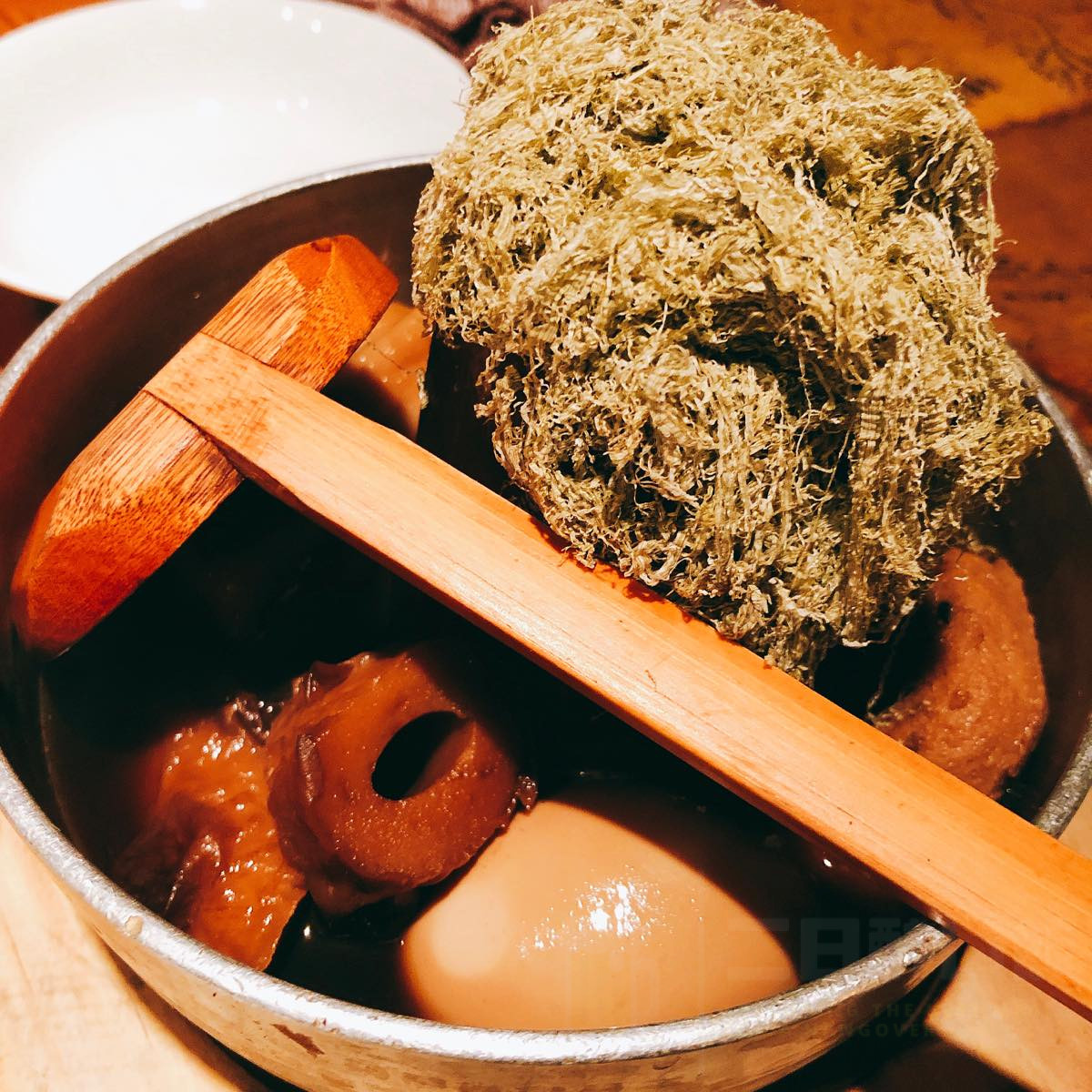 六本木の路地裏の黒おでん屋 びぃすとろ 汁ベえ 二日酔い飯