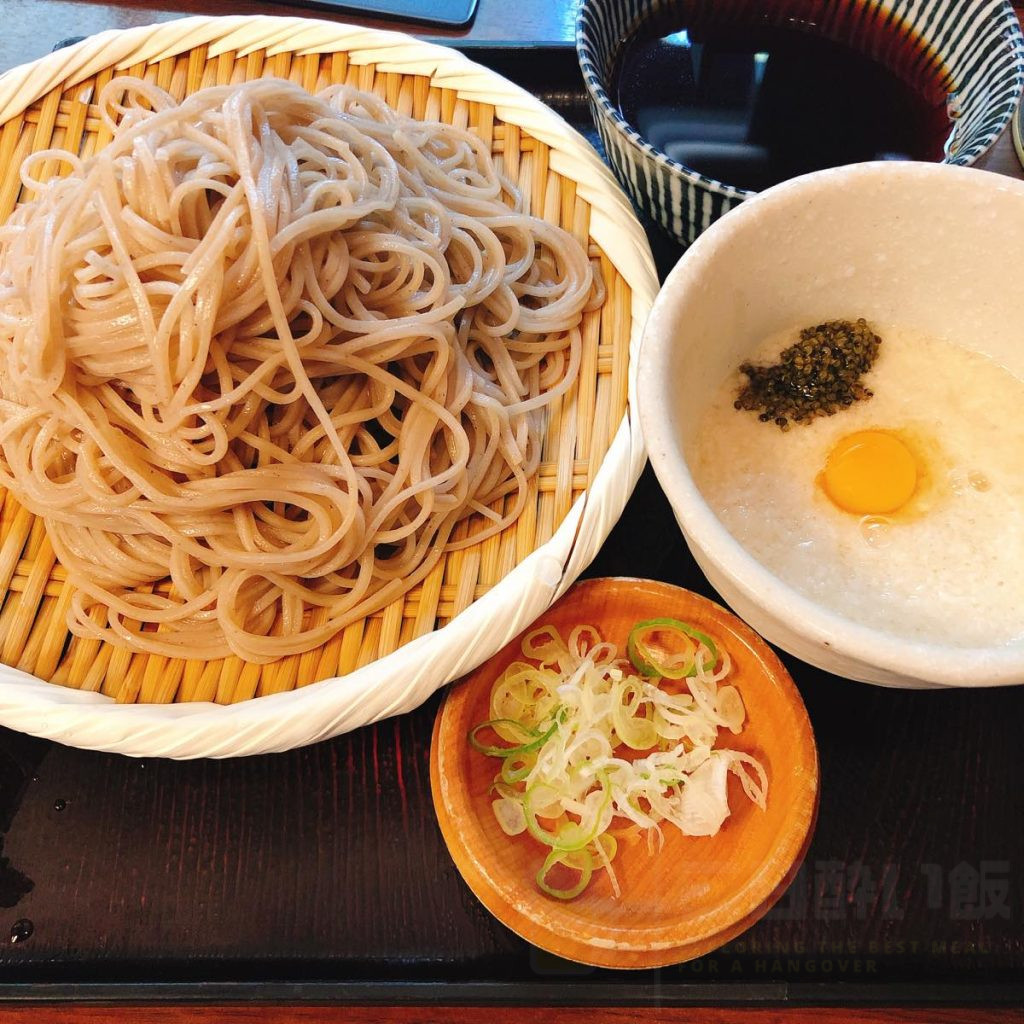 混みすぎて入れない高尾山口にある有名そば店 高尾山高橋屋 二日酔い飯