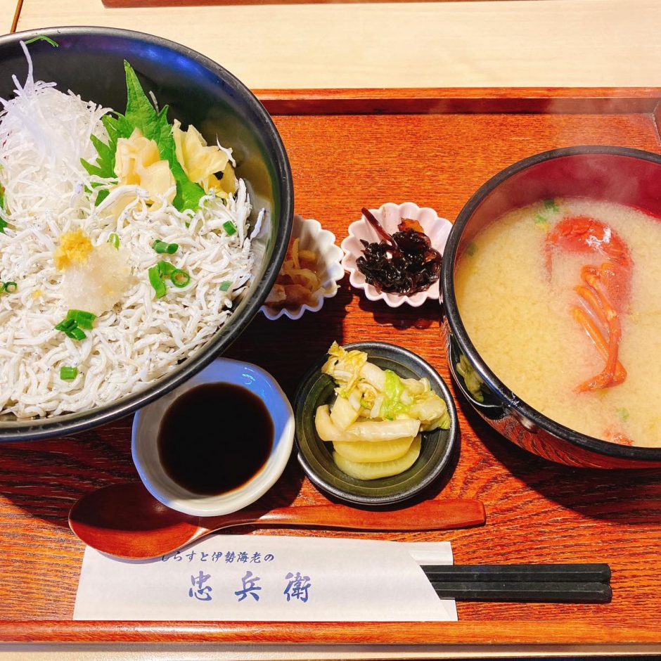 忠兵衛_しらす丼