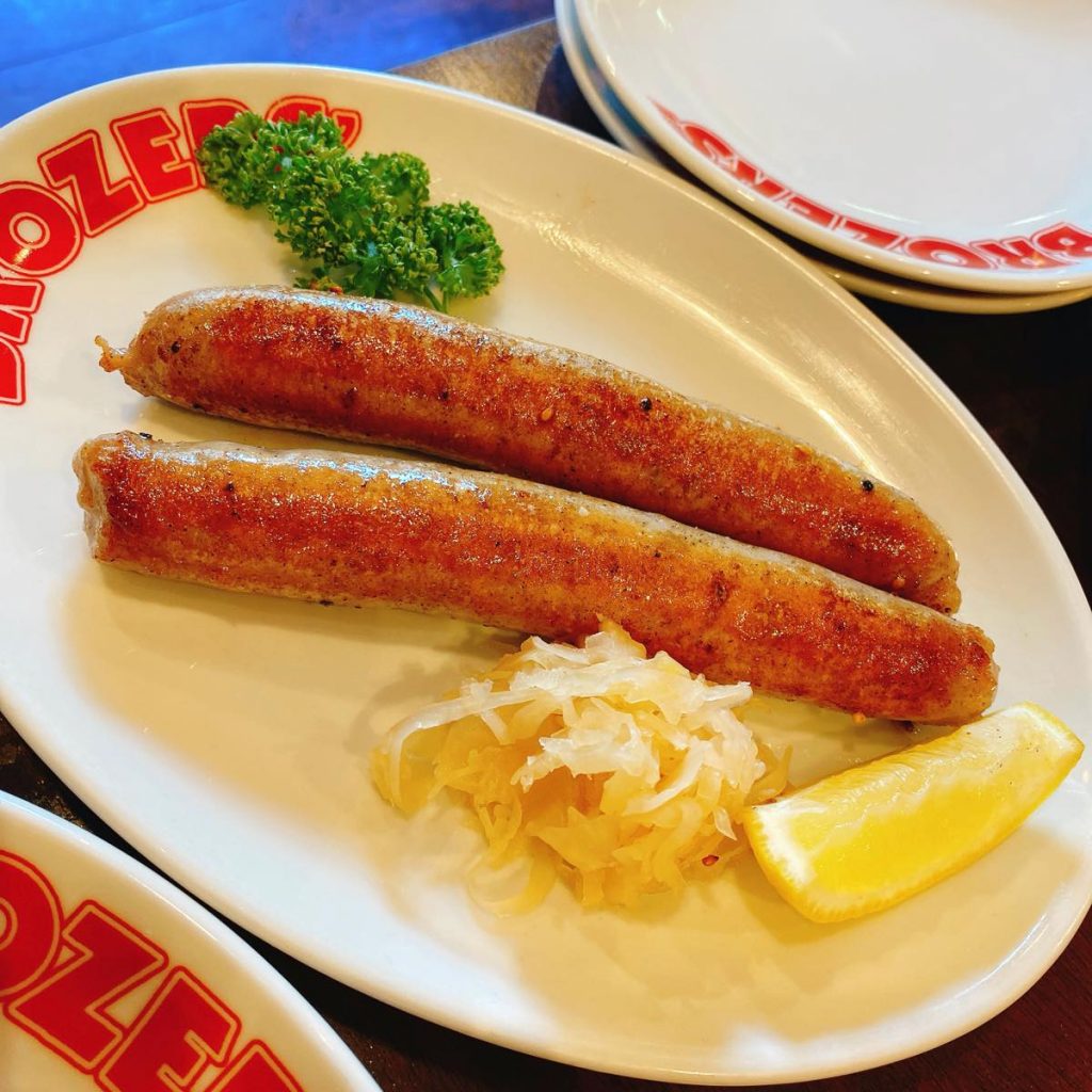 圧倒的ボリュームのLOTBURGER「ブラザーズ 人形町本店」 14