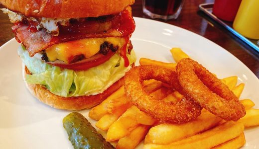 圧倒的ボリュームのLOTBURGER「ブラザーズ 人形町本店」