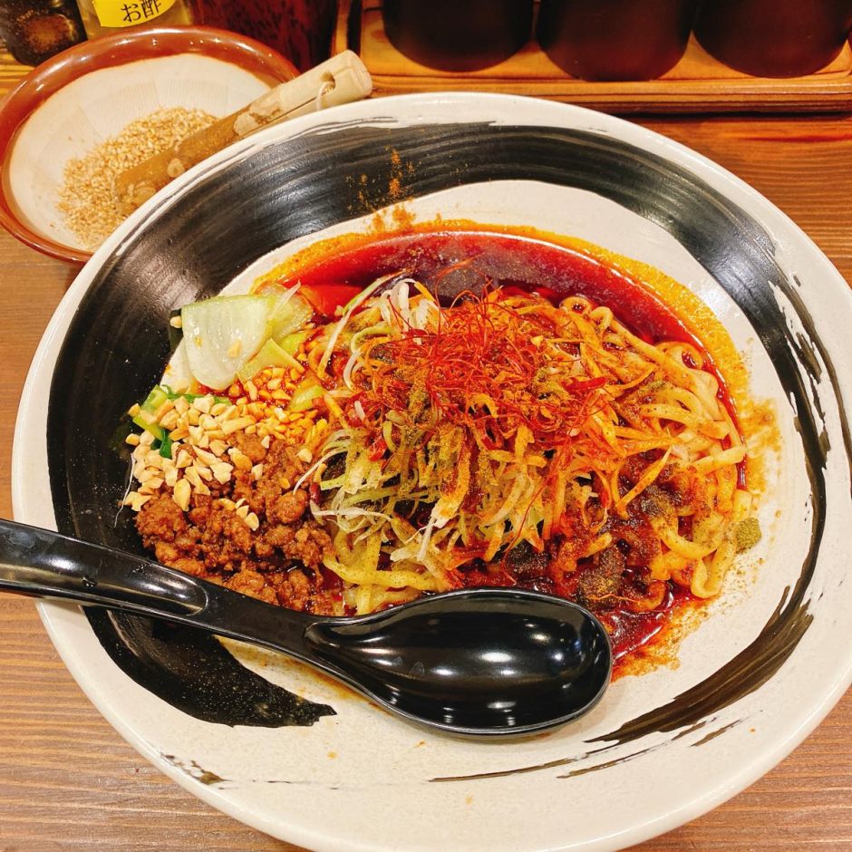 赤い鯨_汁なし担々麺