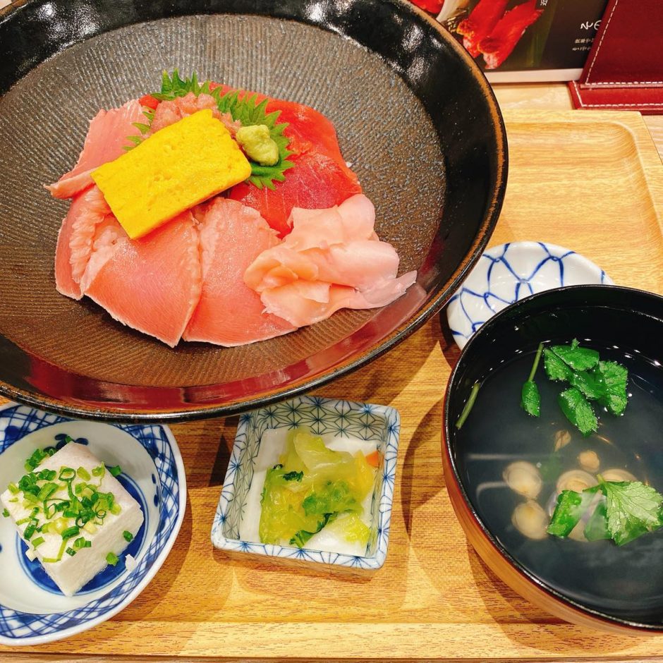 魚盛_マグロ丼