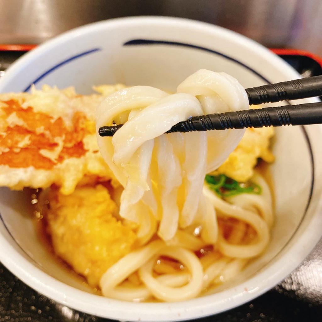 おにやんま_とり天ちくわ天ぶっかけ