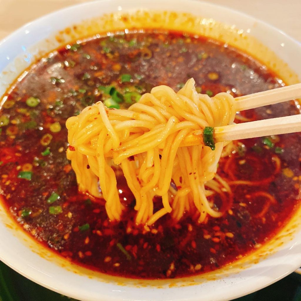 赤坂「トゥーランドット臥龍居」が一時的にラーメン店に 11 臥龍居_担々麺