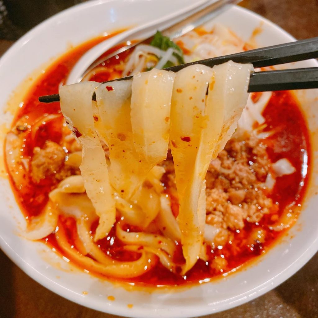 湧の台所_麻辣刀削麺