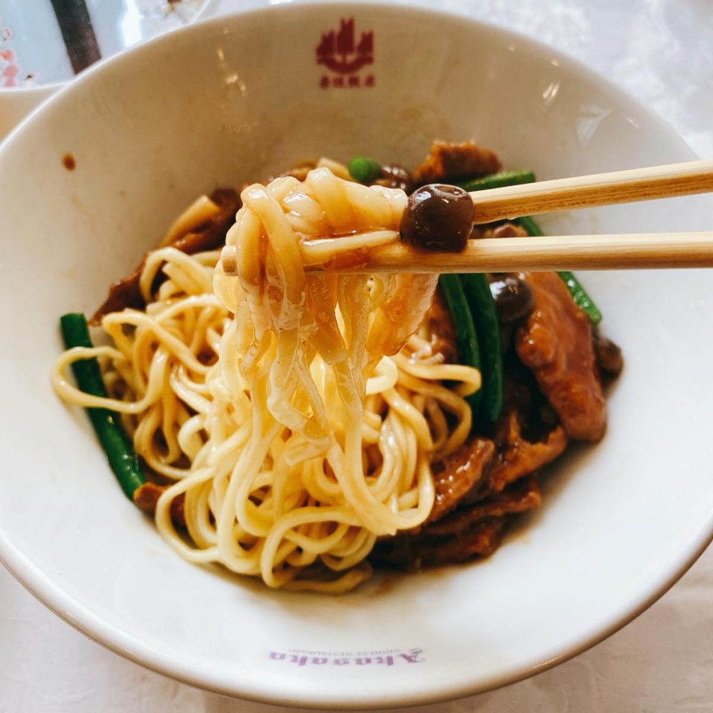 「赤坂飯店」でランチの油そば、レバニンメバンメン 10 赤坂飯店_レバニンメバンメン