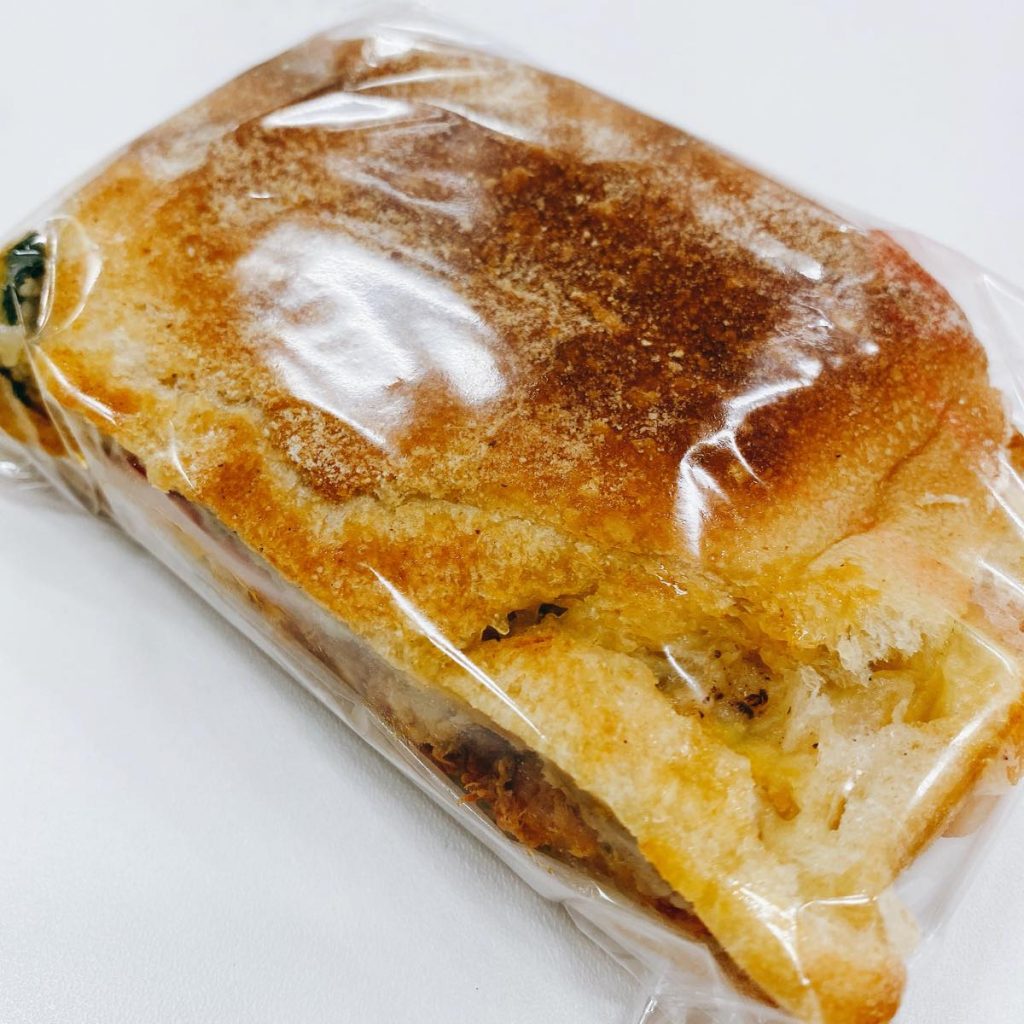 六本木、リーズナブルで美味しいパン!「ラトリエ・デュ・パン」 12 ラトリエ・デュ・パン_パン