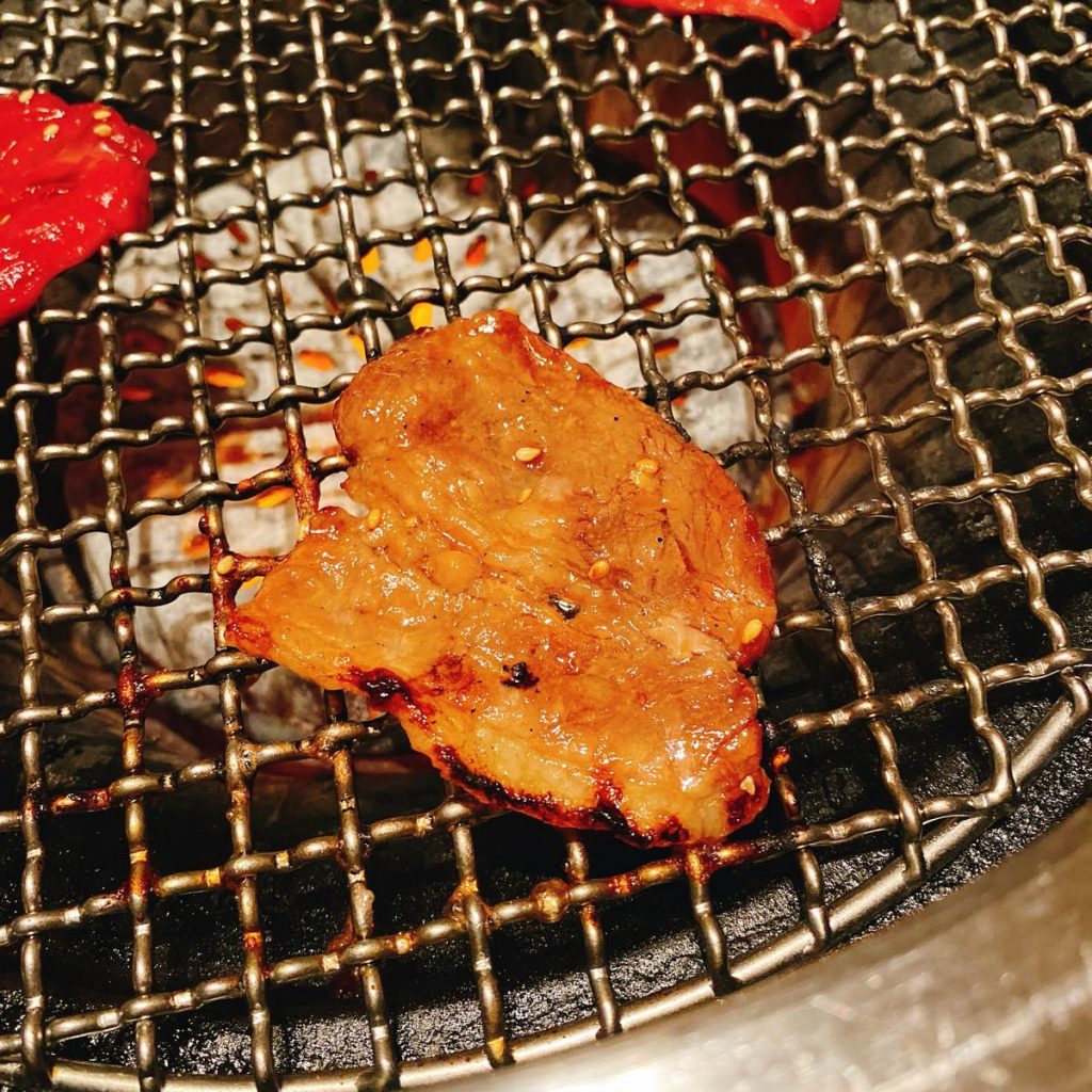 まんぷく_カルビ焼肉定食
