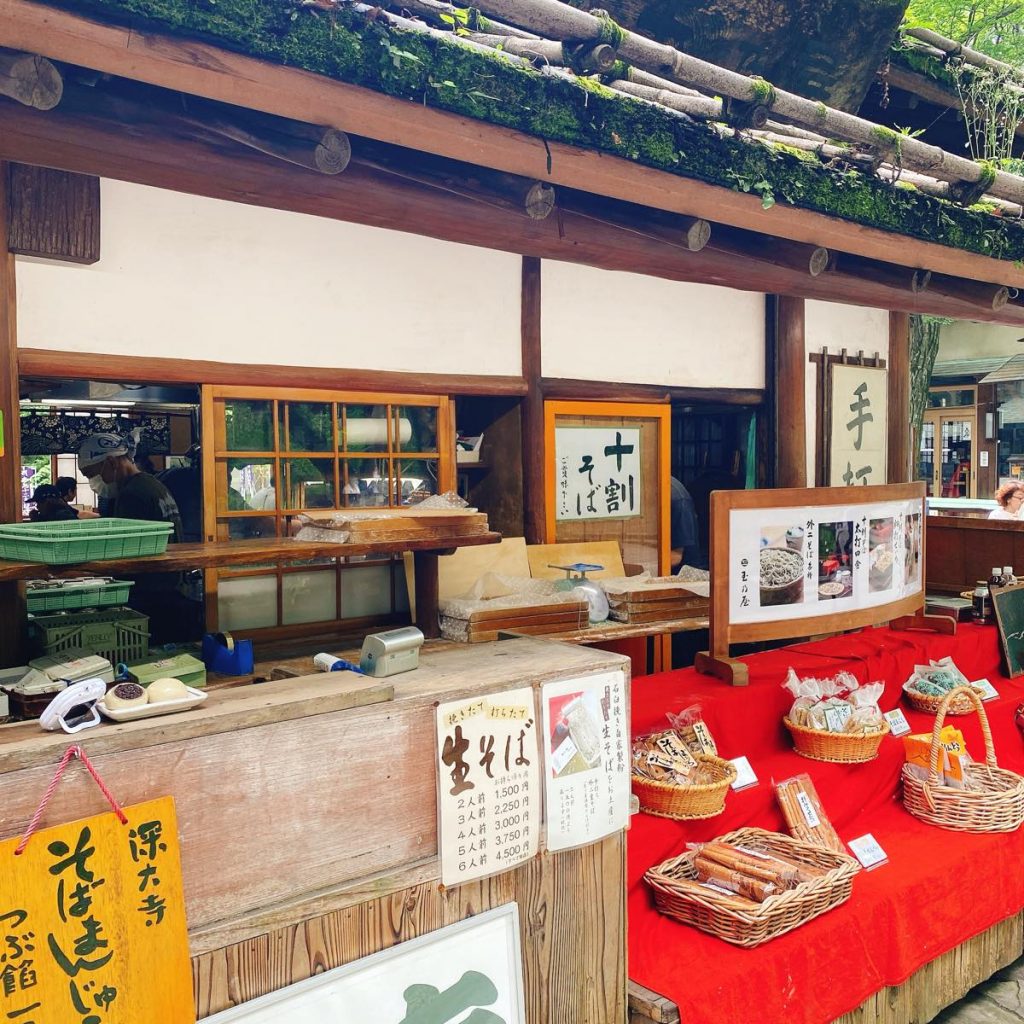 深大寺の蕎麦屋巡り、きしめんのような太打ち田舎そばが美味しい「玉乃屋」 7 玉乃屋_外観