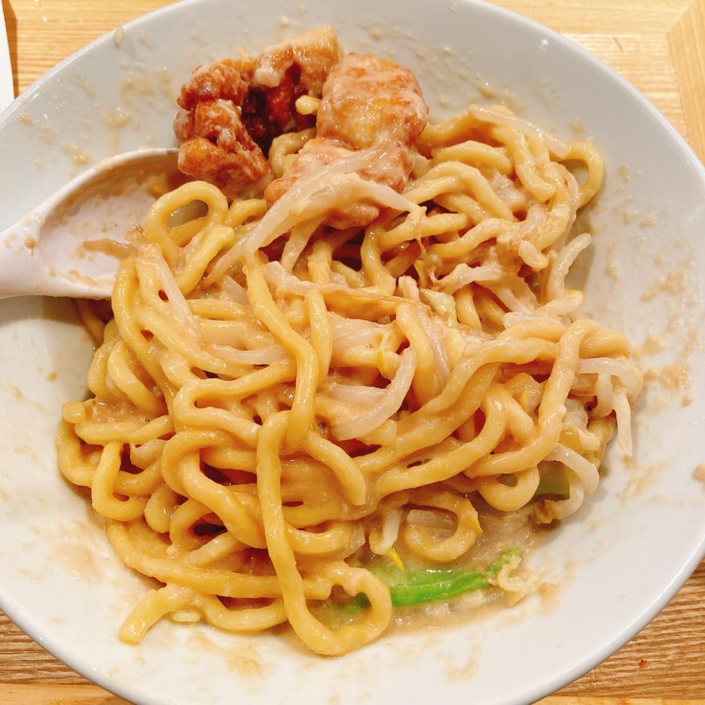 六本木にできた油まみれのラーメン「油は快楽」 11 油は快楽_鶏あぶら麺