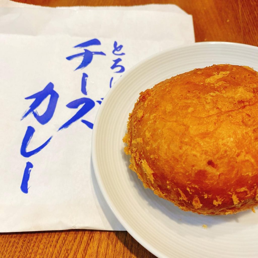天馬_カレーパン