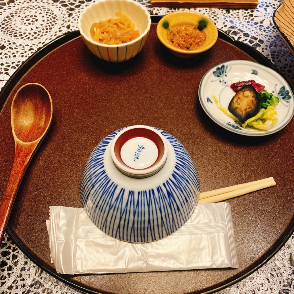 やげんぼり_お膳