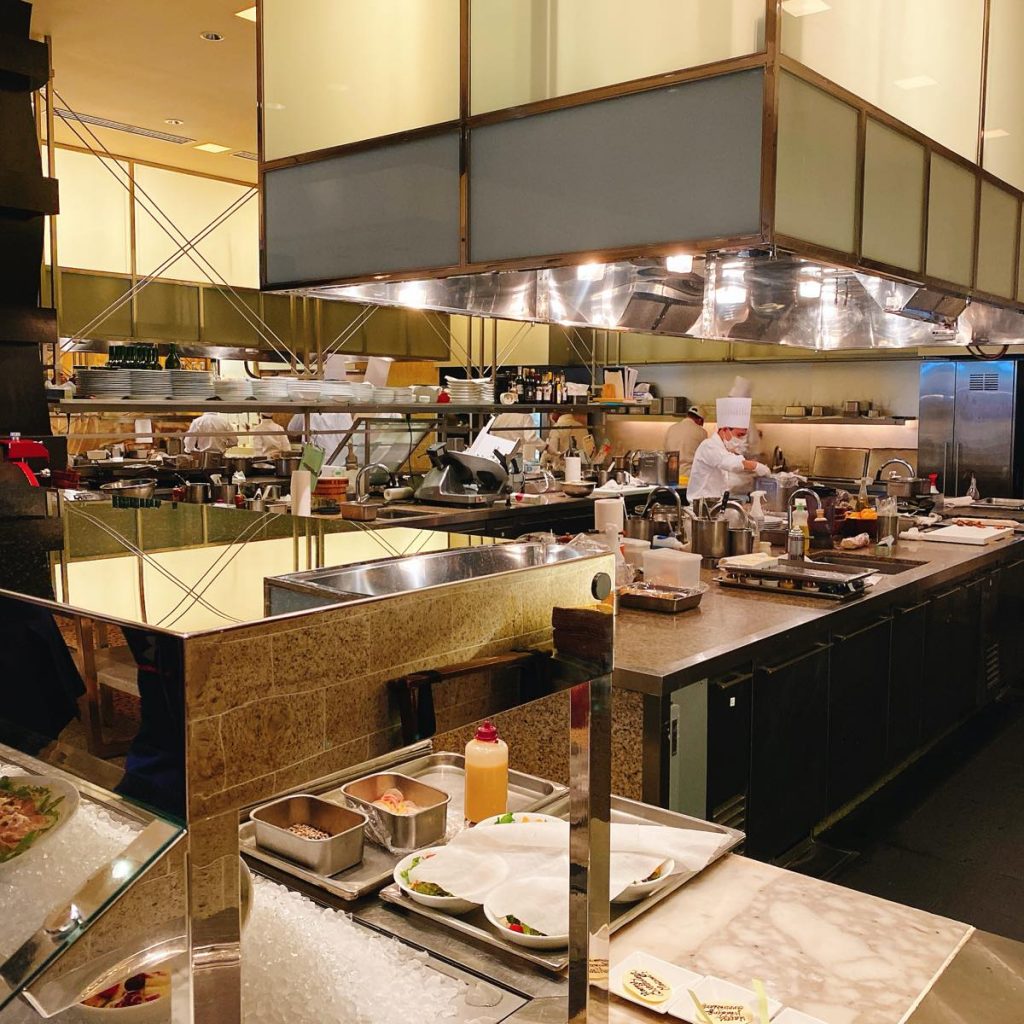 thefrenchkitchen_ビュッフェ