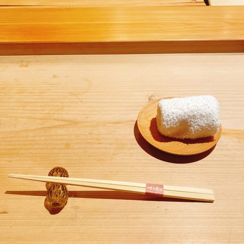 今年最後は最高の寿司で締め「すし通」 7 すし通_内観