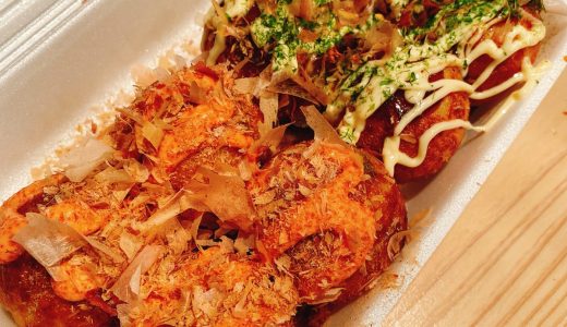 上野、アメ横屋台街にあるたこ焼き屋「天然たこ焼き　江戸蛸」