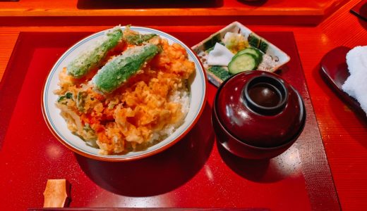 西麻布の裏路地の天ぷら「魚新」の天ばら