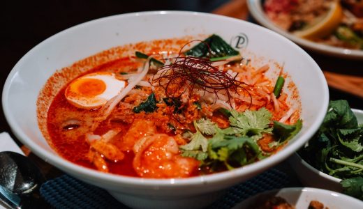 ミッドタウン日比谷、良い雰囲気のタイ料理「PhuketOriental」
