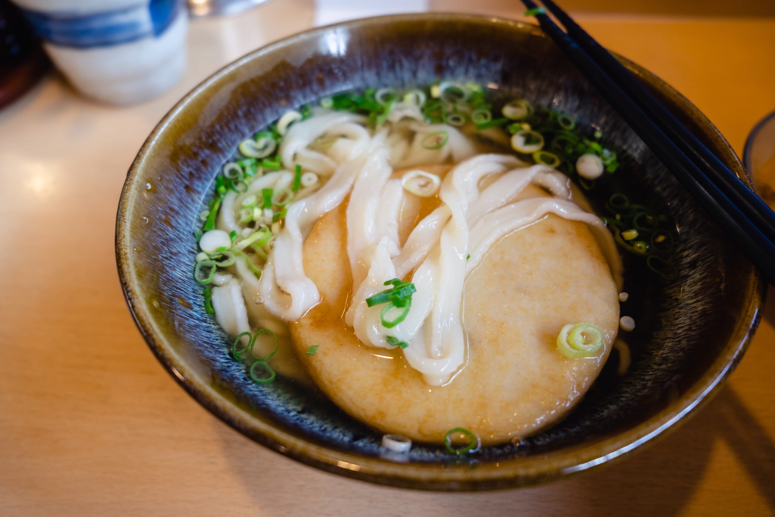 博多のやわやわうどんを堪能「葉隠うどん」 11