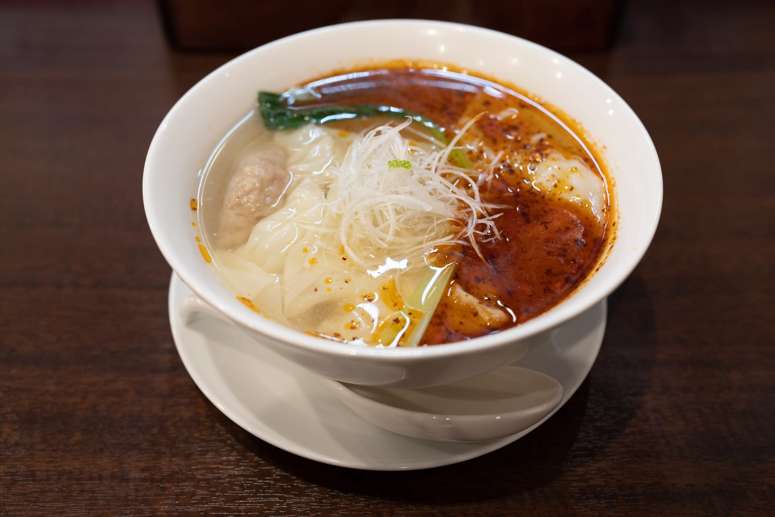 赤坂の期間限定、薬膳雲呑水晶麺「薬膳雲呑スープ わんたんや」 8