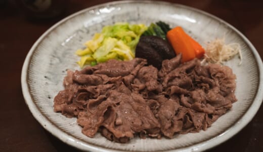 赤坂サカスのすき焼き店「ざくろ」でバタ焼き
