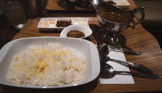 神保町の老舗カレー店「ガヴィアル」が室町コレドに！