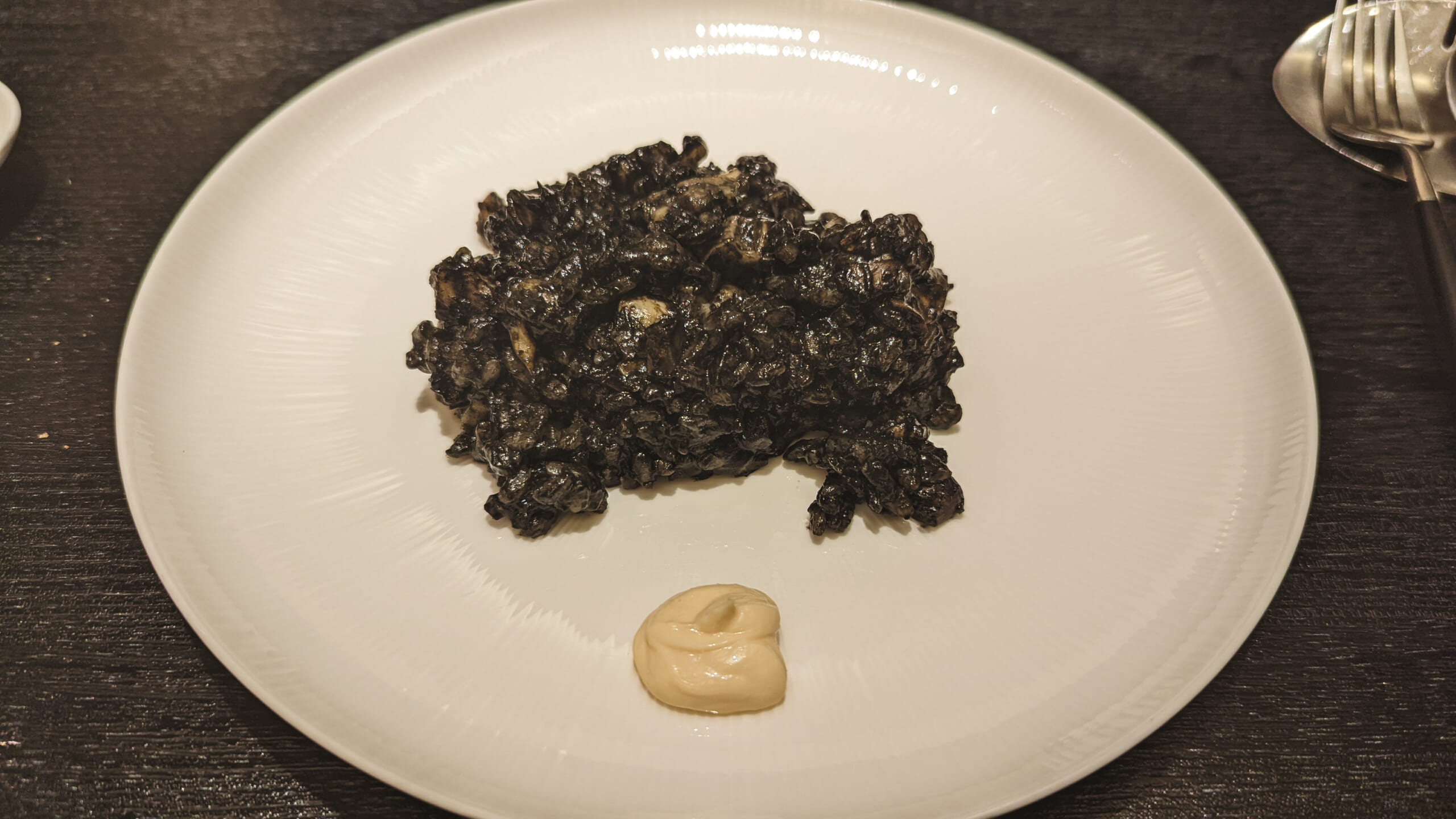 六本木の隠れ家的スペイン料理「フェルミンチョ」 13