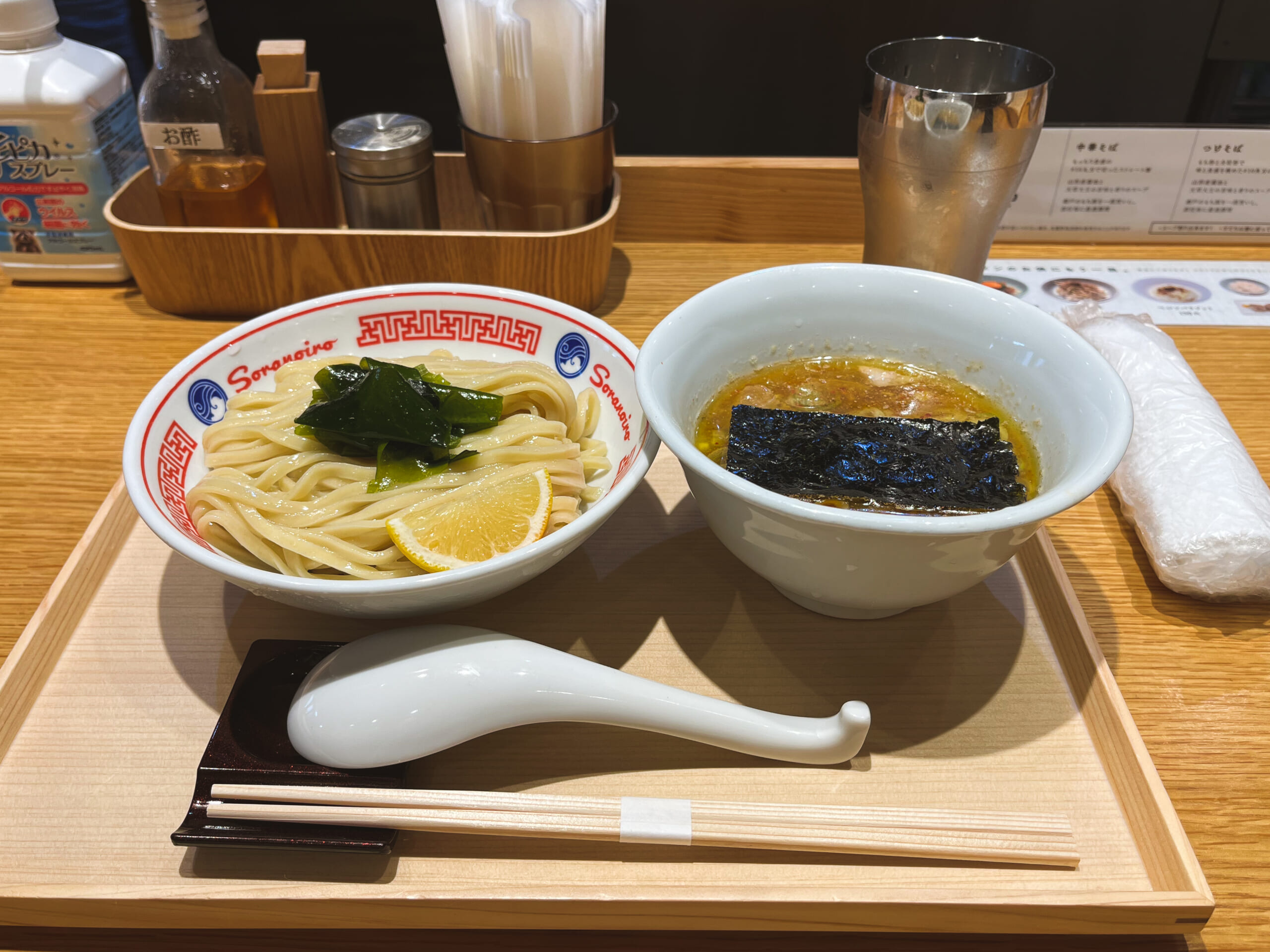麹町の有名ラーメン店「ソラノイロ ARTISAN NOODLES」のつけ麺 9