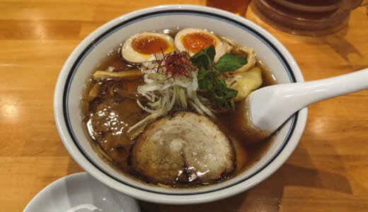 六本木の利尻昆布ラーメン「くろおび」