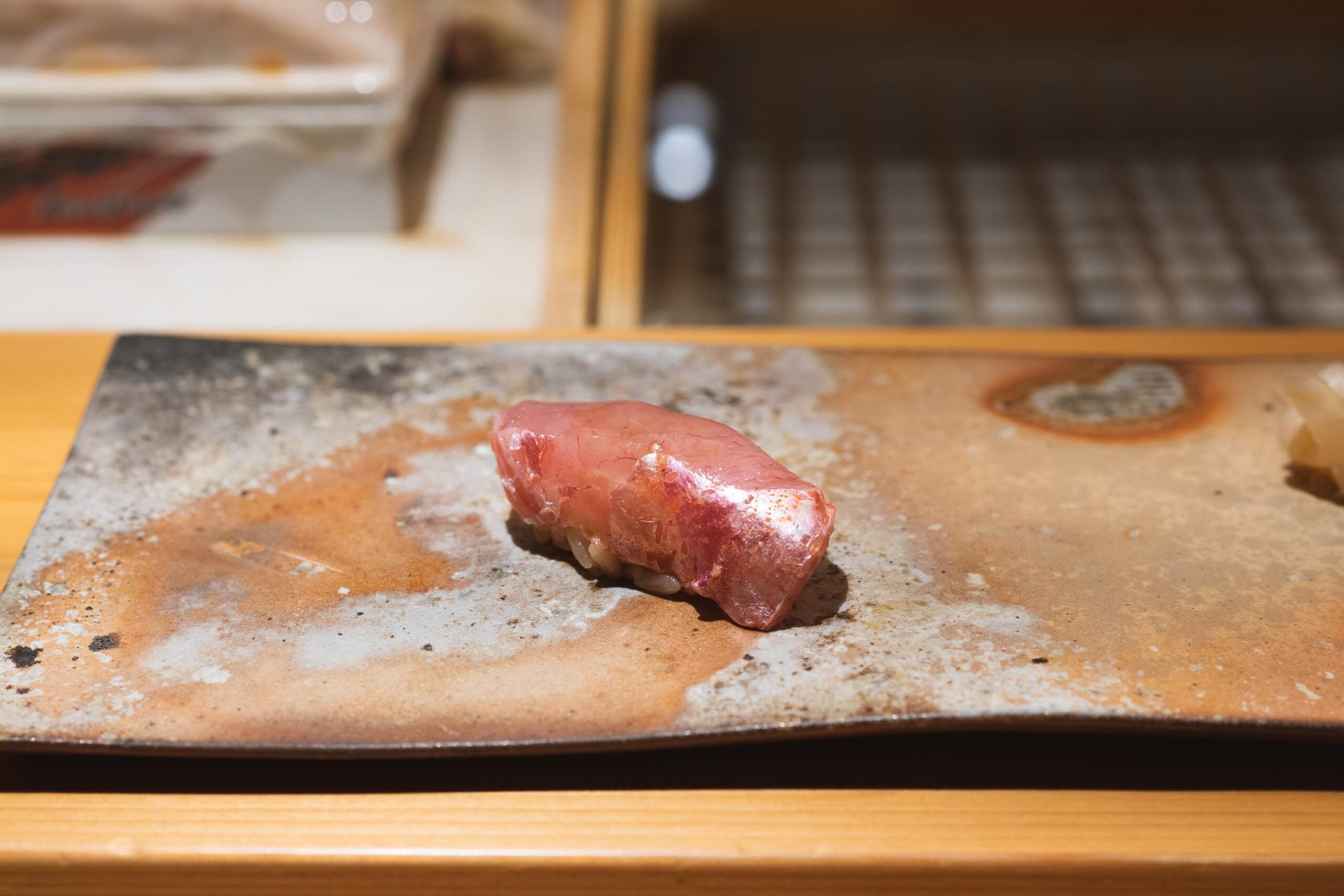 六本木「すし通」で最高峰のお寿司を味わう 13