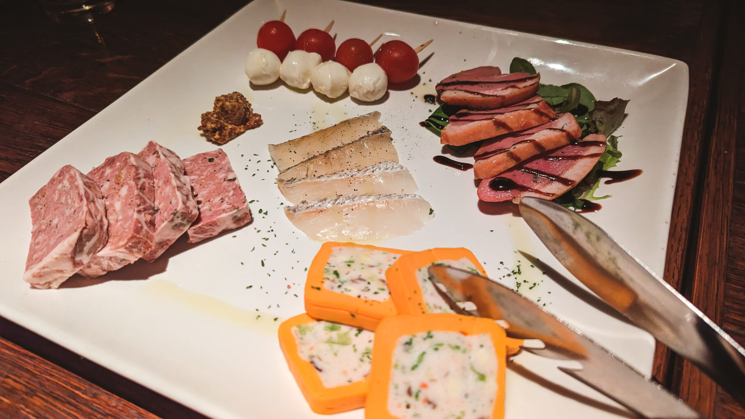 六本木の「Asador El Cielo」で石垣牛食べ比べ!飲み放題付きのリーズナブルな飲み会 8