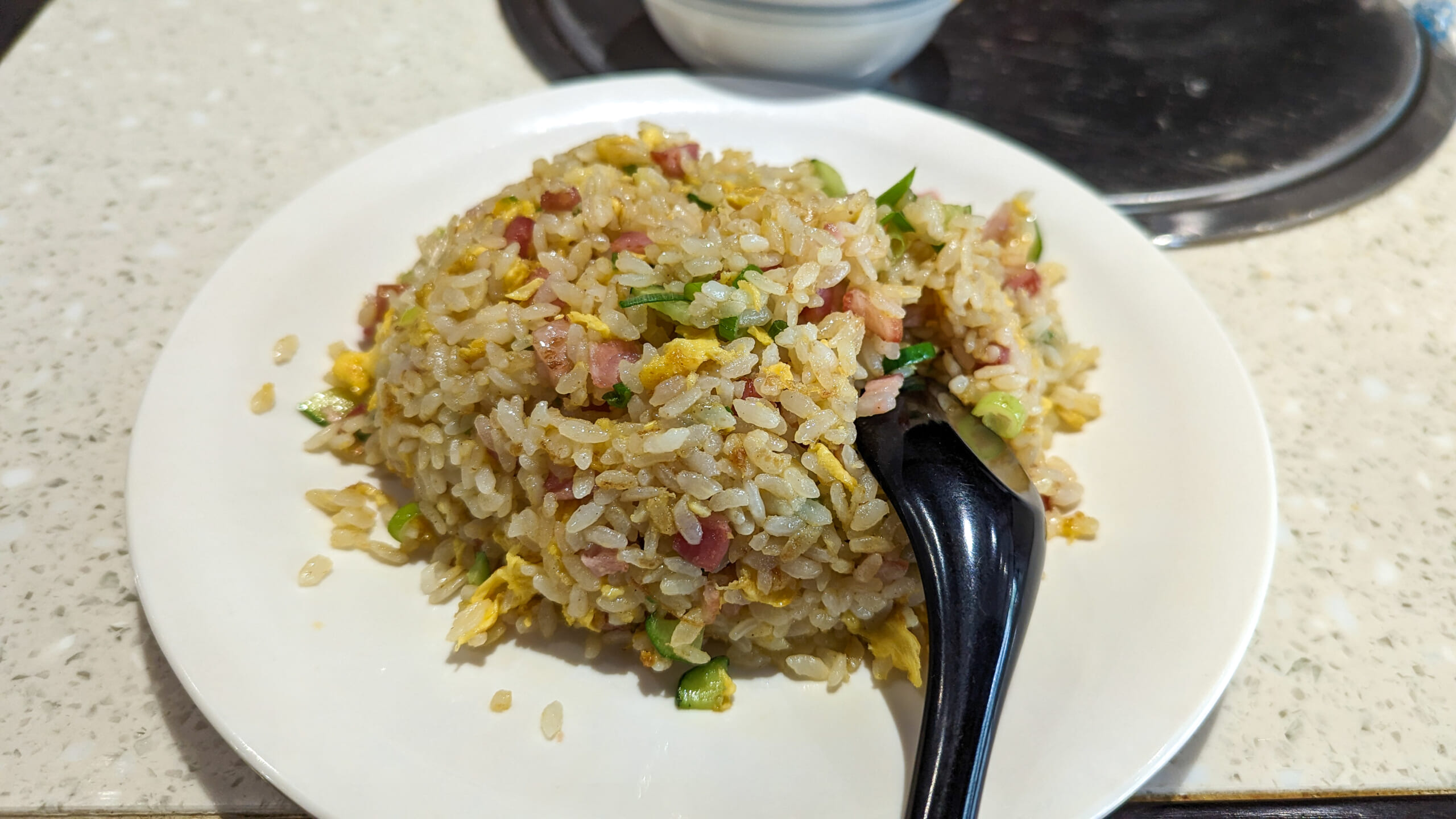 赤坂「健康美容 火鍋専門店 朝天門」で味わう、日替わりチャーハン! 7