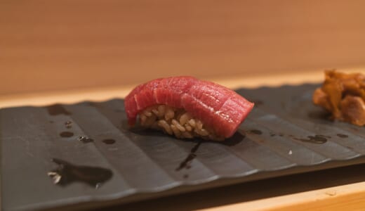 赤坂、ミシュラン星獲得の名店「鮨まつもと」でウニ多めの絶品寿司ランチ体験