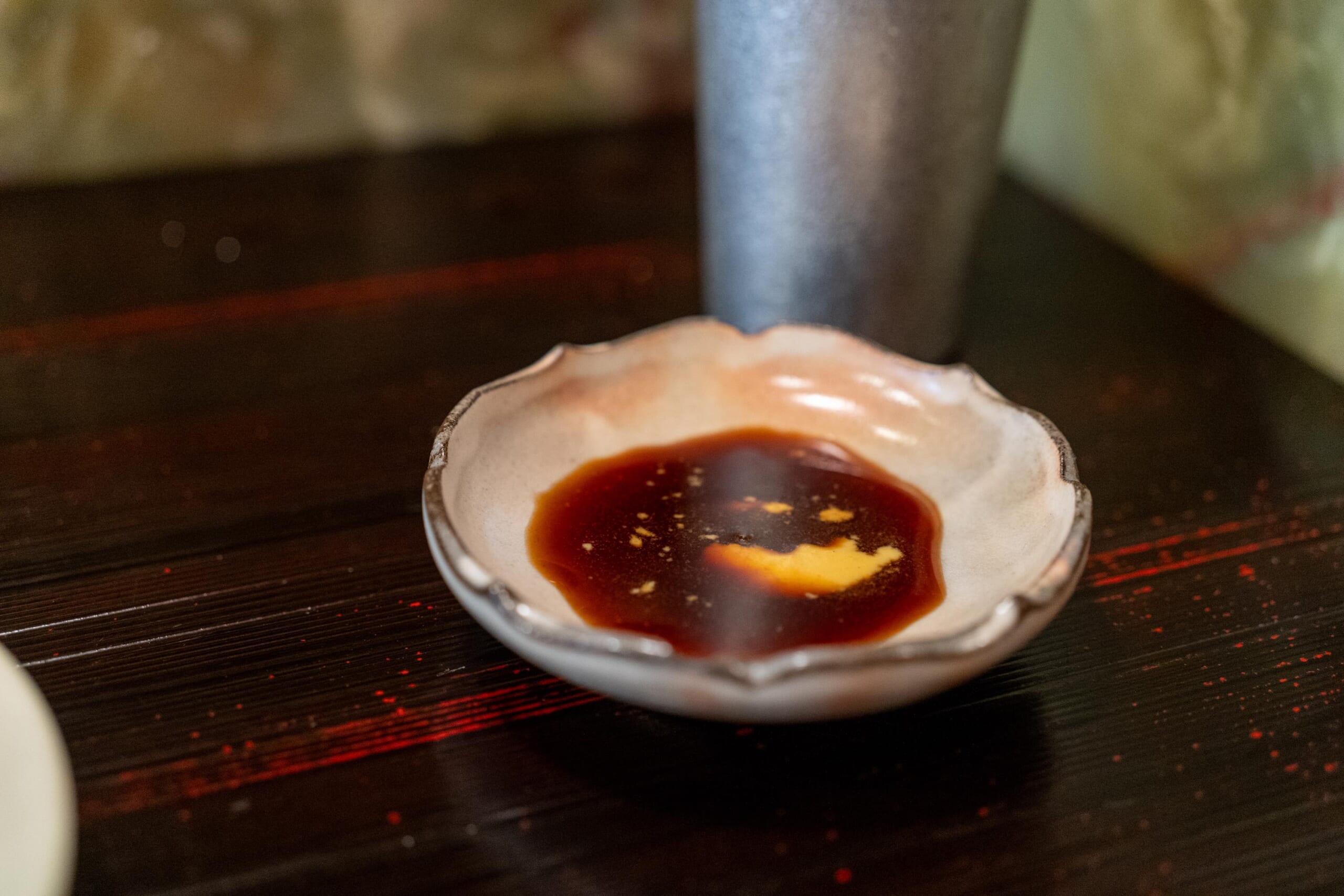 四谷三丁目のトンカツ探訪「車力門 ちゃわんぶ」の上ロースかつ定食と野菜スリ流しカレーのレビュー 8