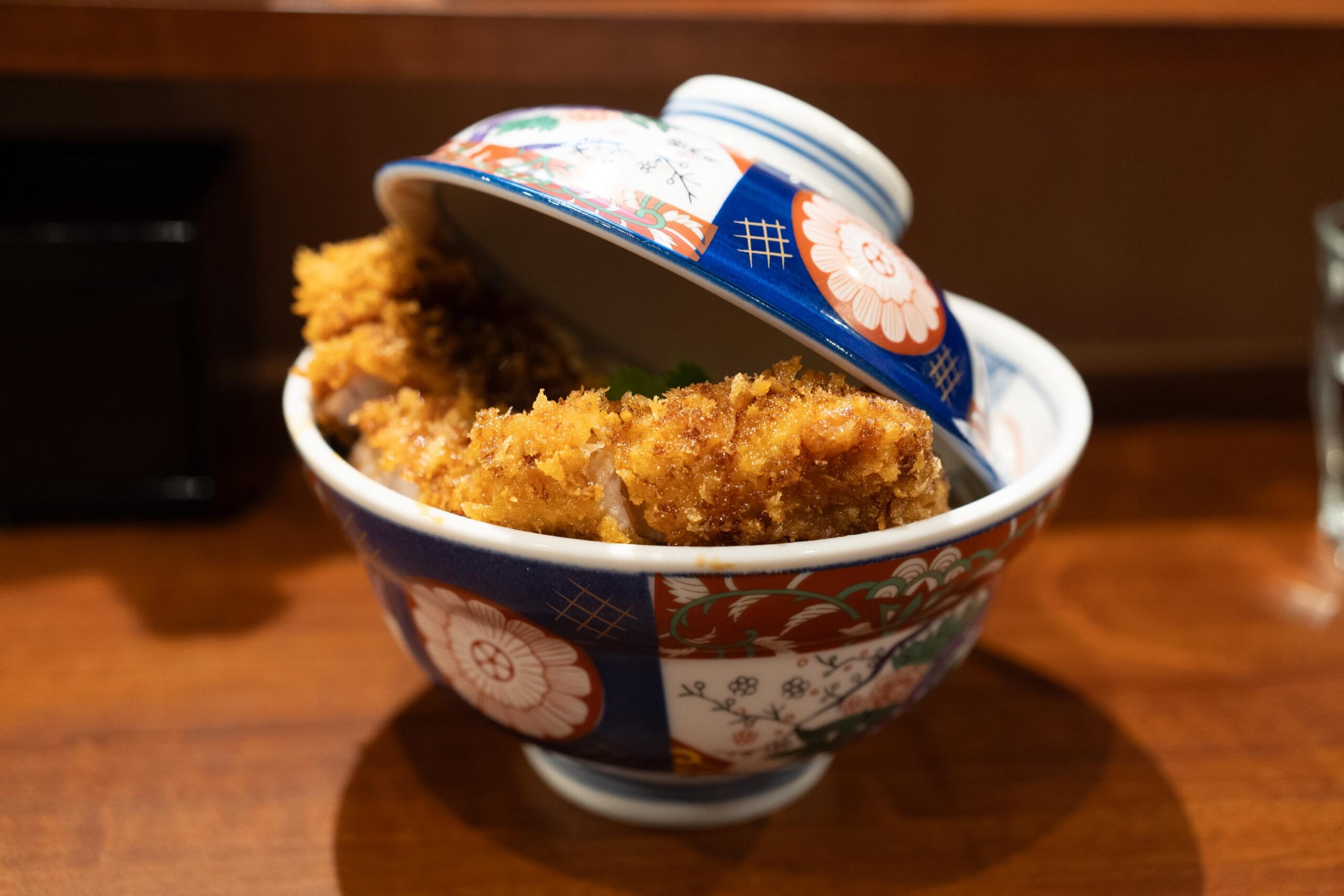 赤坂新星!「#カツ丼は人を幸せにする」のとじないカツ丼 8