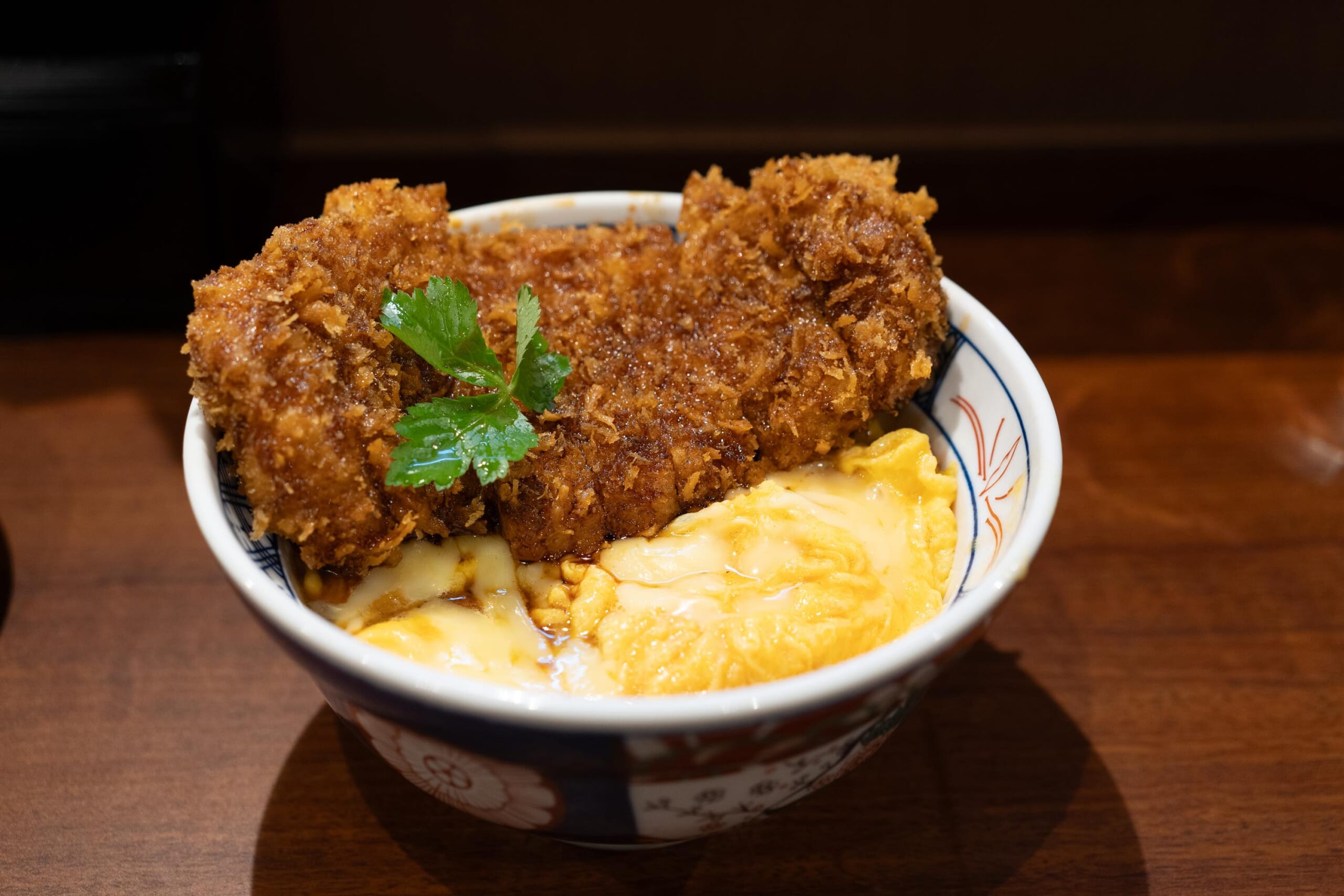 赤坂新星!「#カツ丼は人を幸せにする」のとじないカツ丼 9