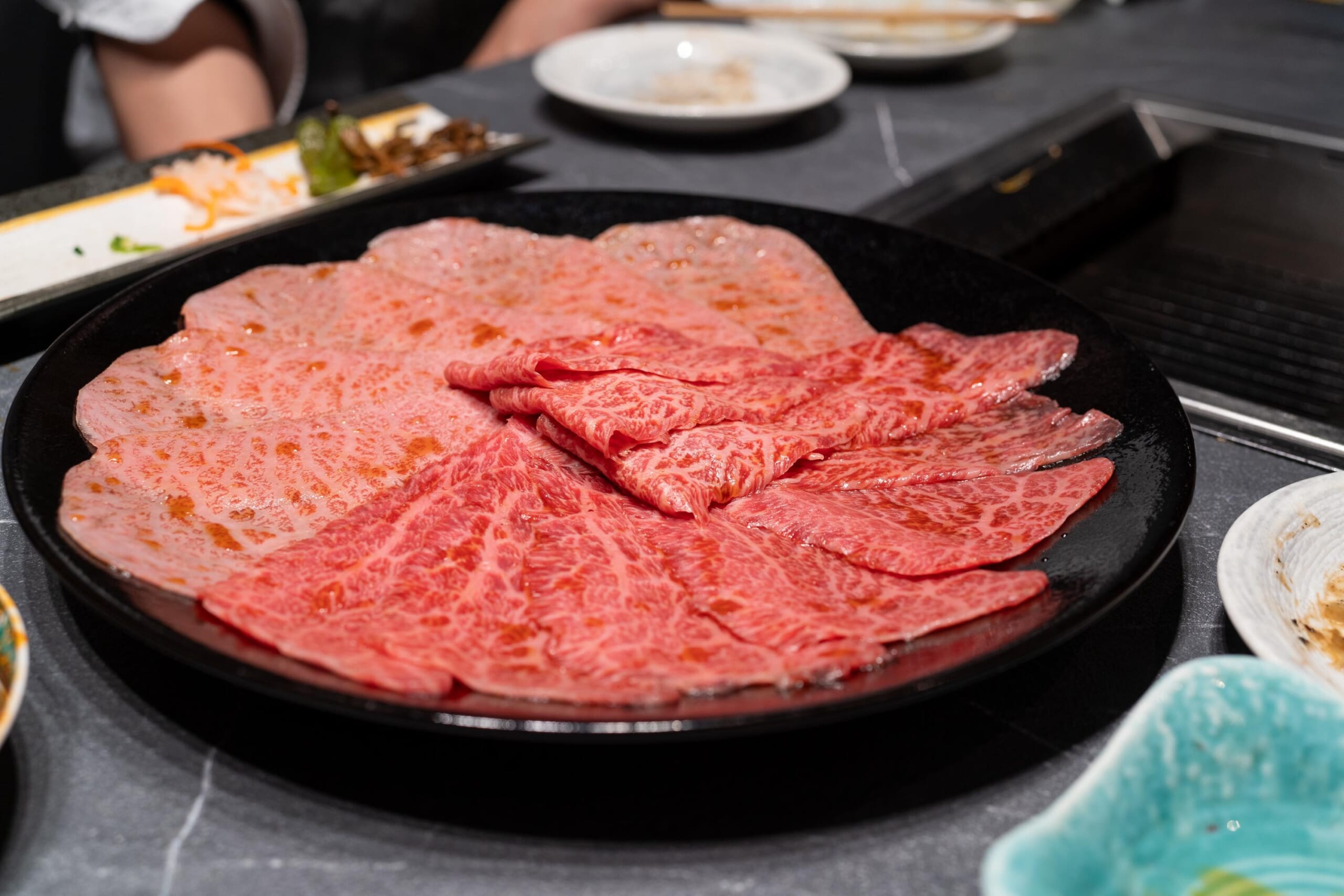 異色の焼肉体験!六本木「ヒロキヤ」で楽しむ、10000円の新年会コース 13