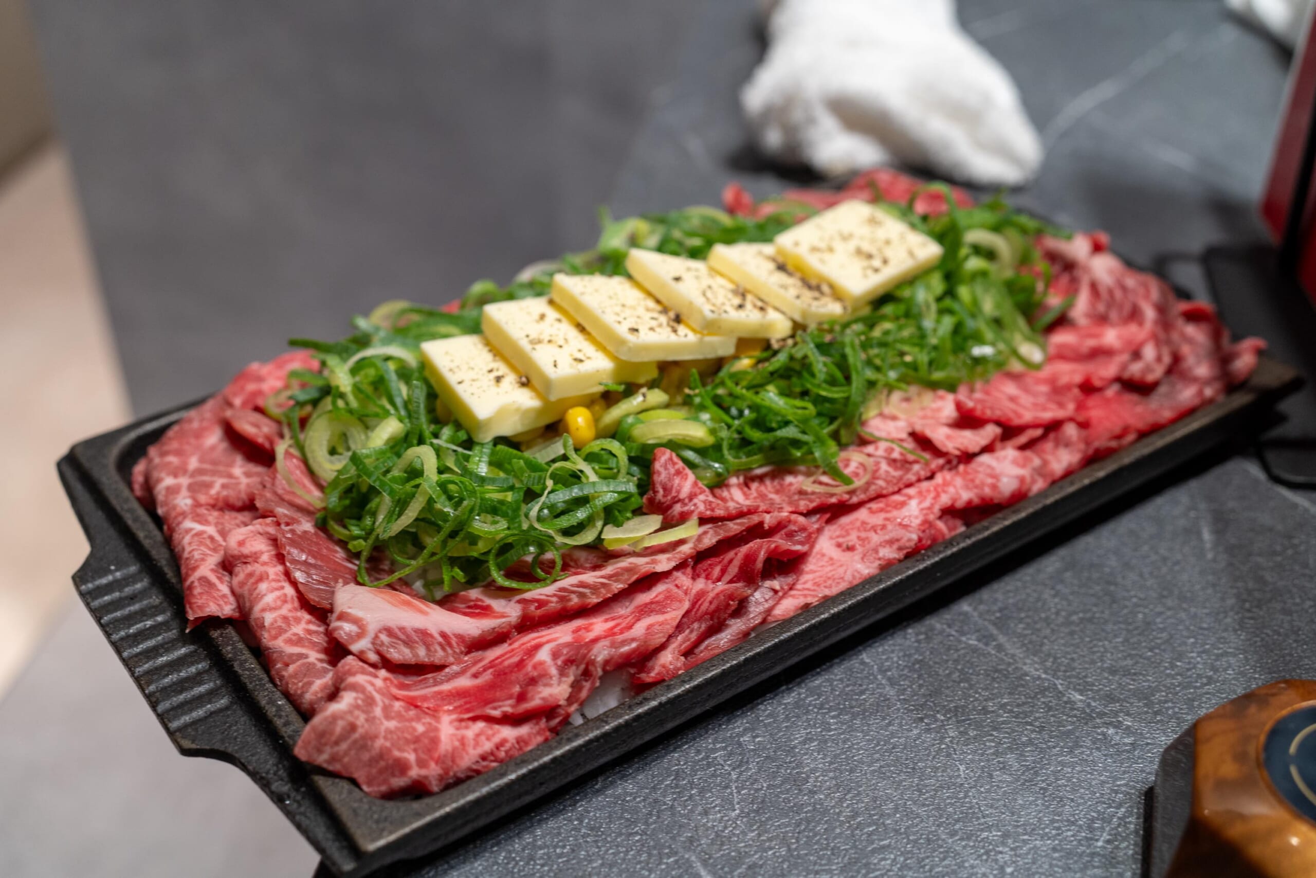 異色の焼肉体験!六本木「ヒロキヤ」で楽しむ、10000円の新年会コース 14