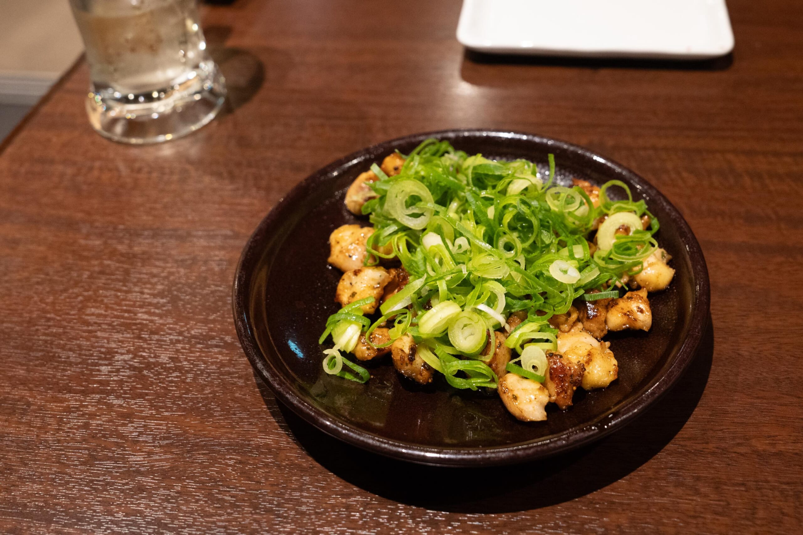【京都グルメ】京都タワーでサク飲み!地元でも人気の「鳥せい」で絶品焼き鳥とハイボールを堪能 9