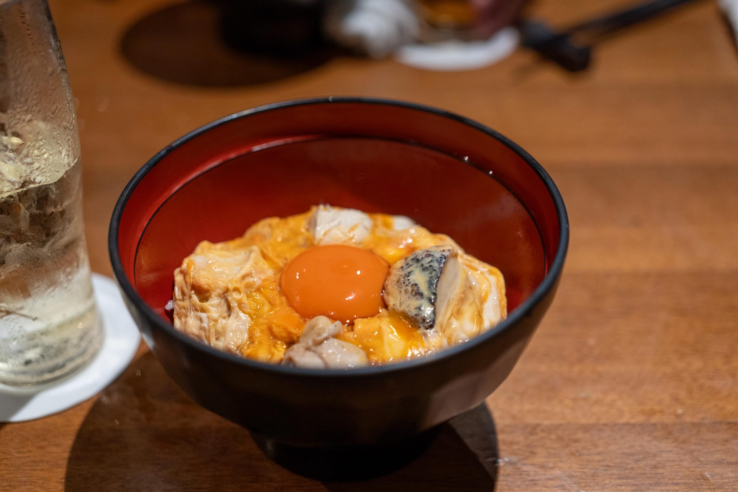 【新宿グルメ】飲み放題付き6000円!「鶏ダイニング&バーGoto」で究極の親子丼コースを堪能 23