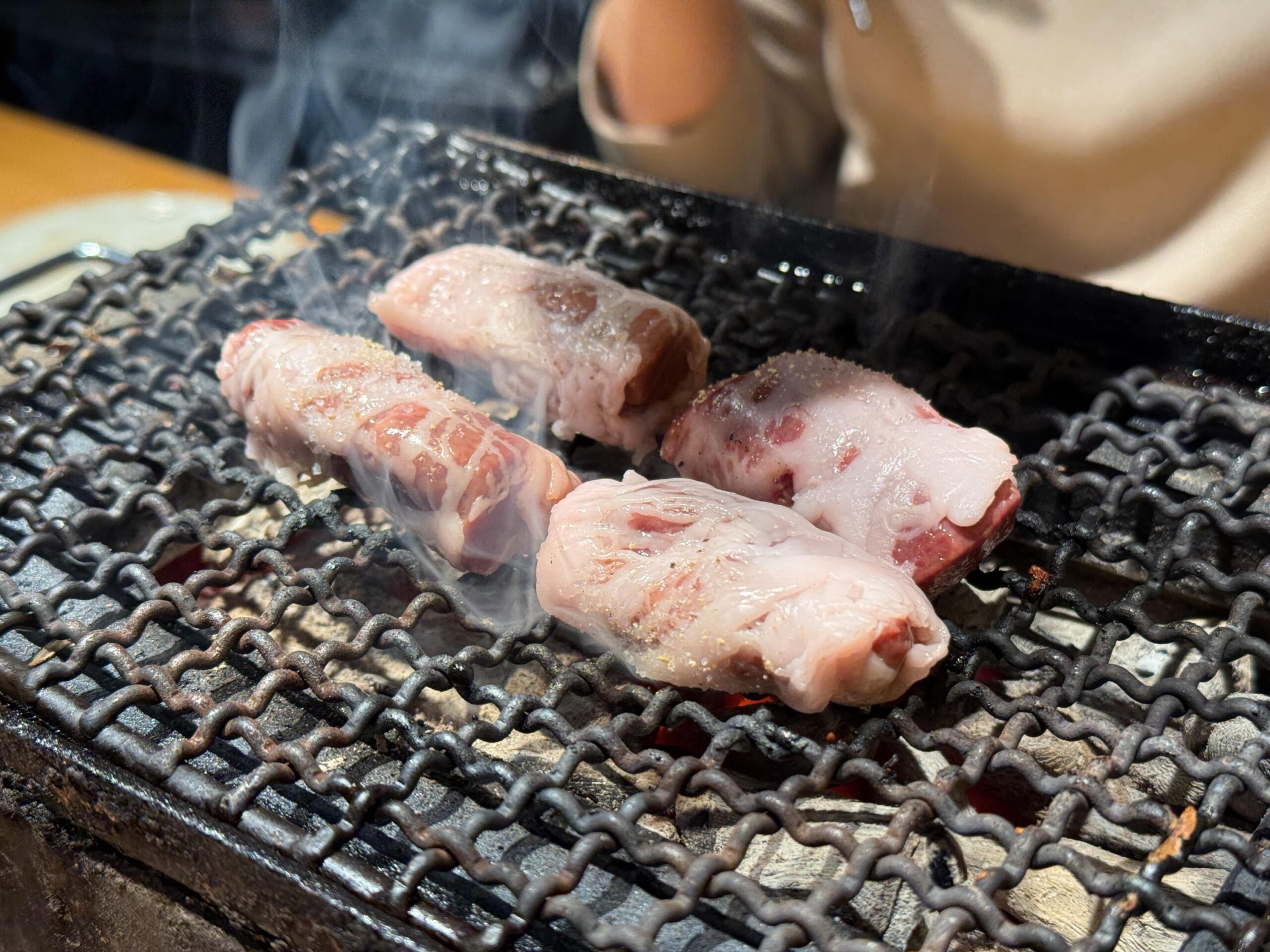 リピ確定!恵比寿「婁熊東京」の店員さんの神対応と絶品ホルモン 16