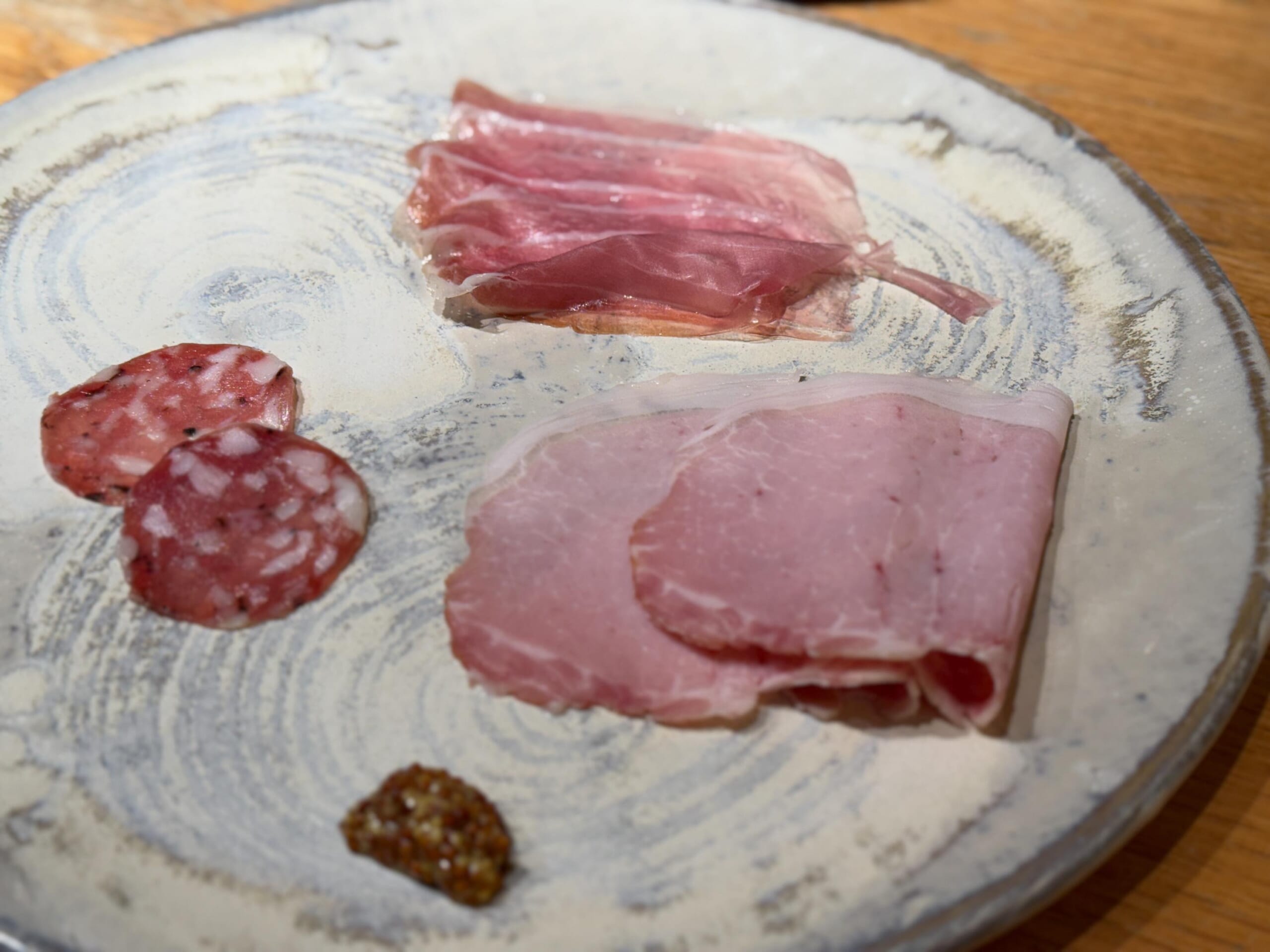 リピ確定!恵比寿「婁熊東京」の店員さんの神対応と絶品ホルモン 9
