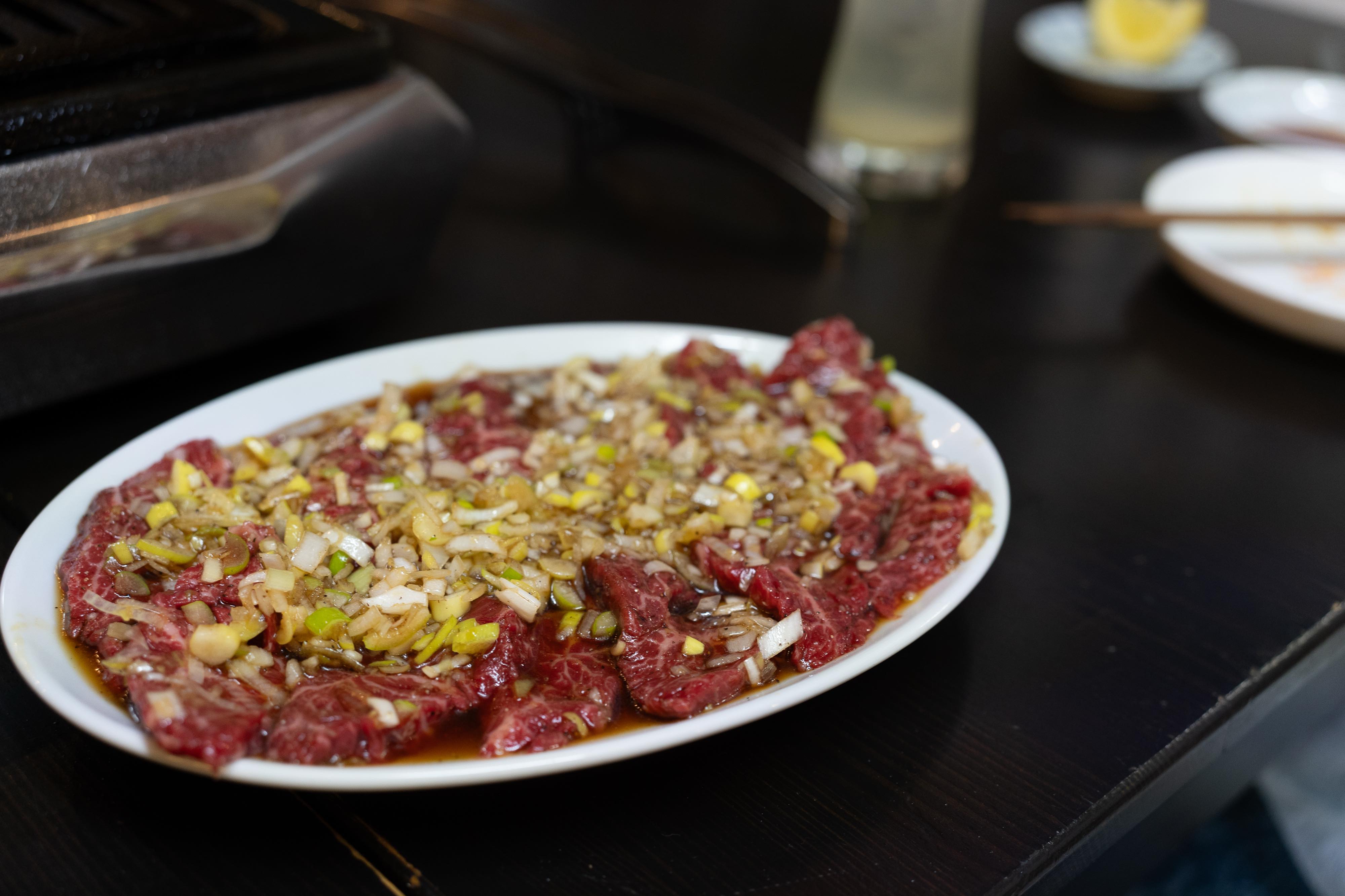 人生損してた!高円寺「焼肉ここち」がウマすぎ警報【上レバ/和牛ハラミ】 18