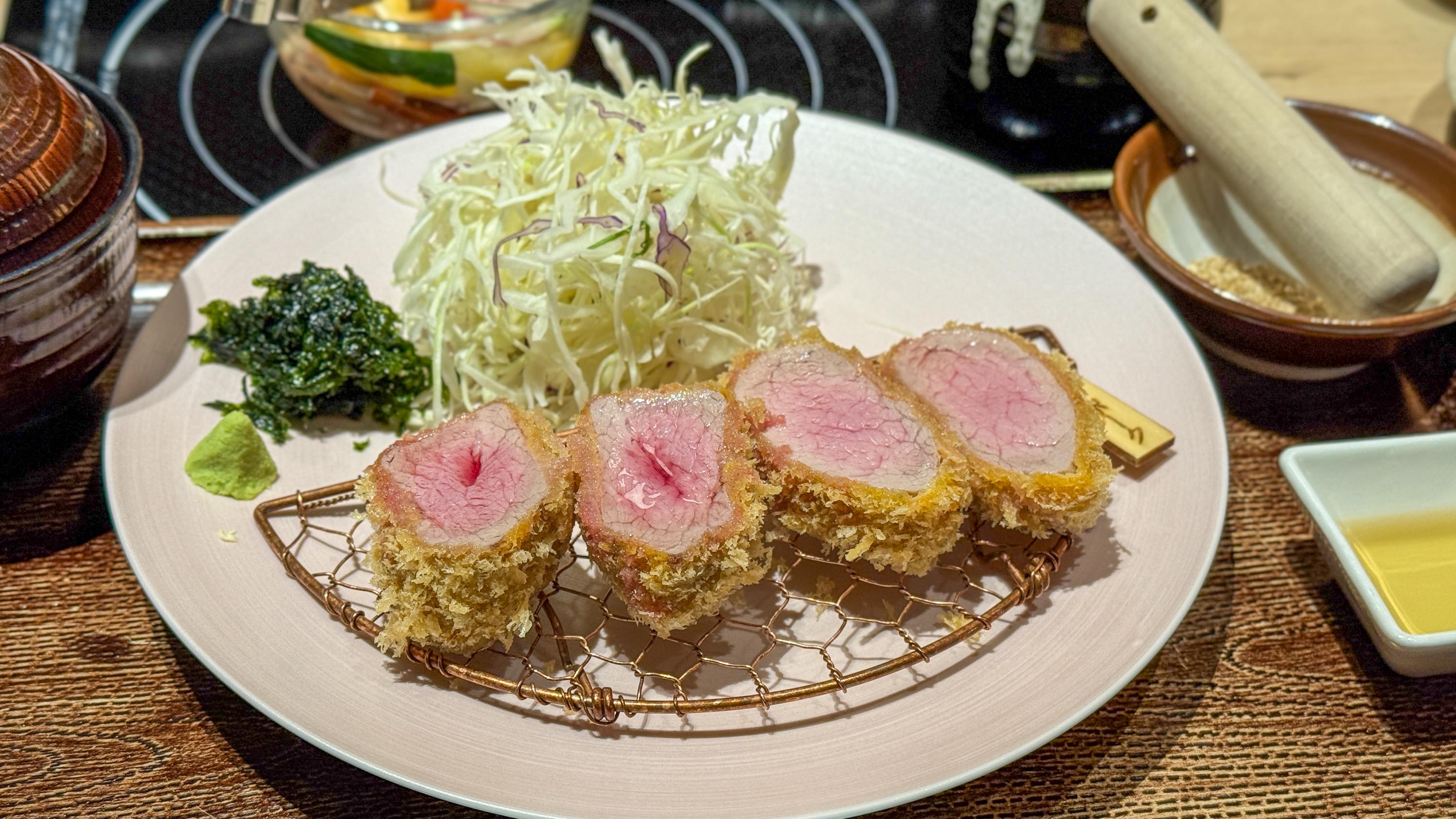 原宿KATSUプリポーで高級とんかつ!肉の旨味と衣のサクサク感が最高 8