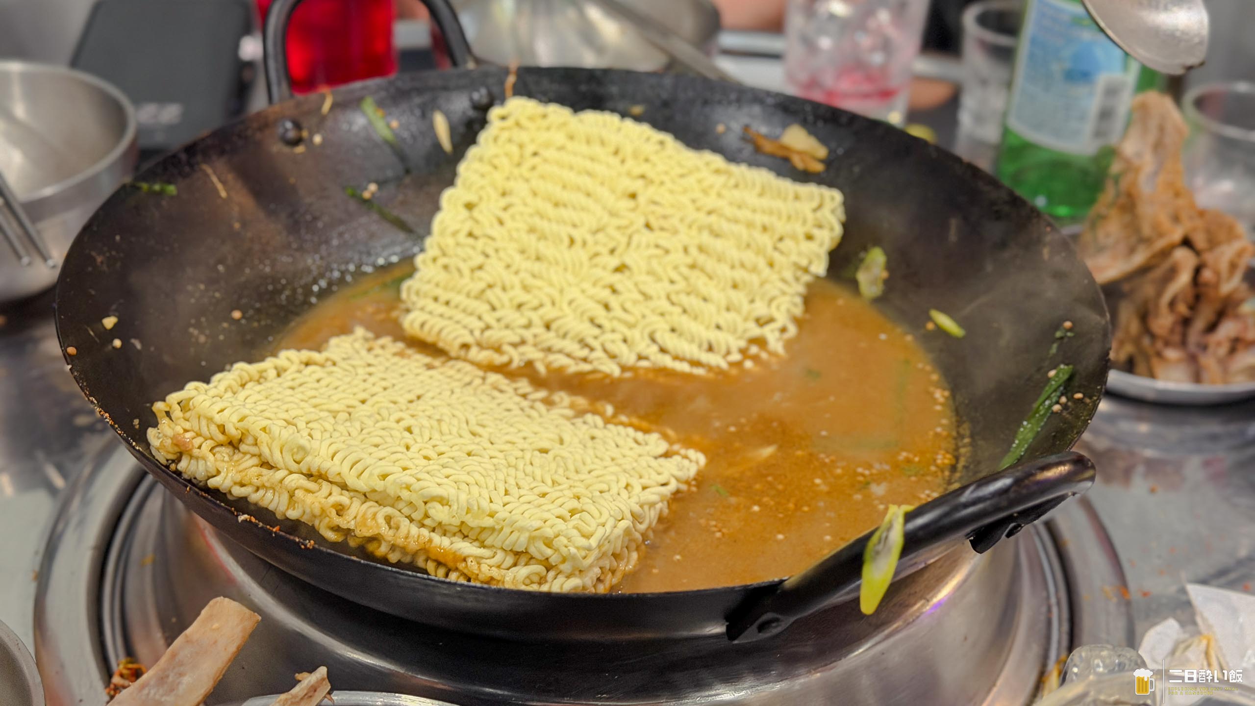 焼肉から鍋へ、〆まで『肉×鍋』逗子「sisi」 21