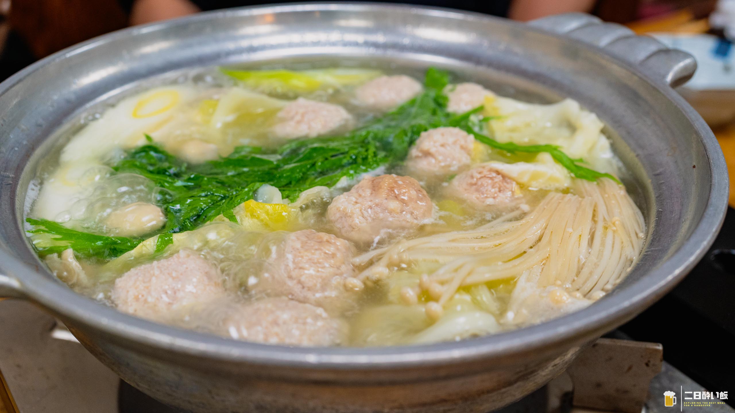 スープからはじまり雑炊に終わる“本物”水炊き 18