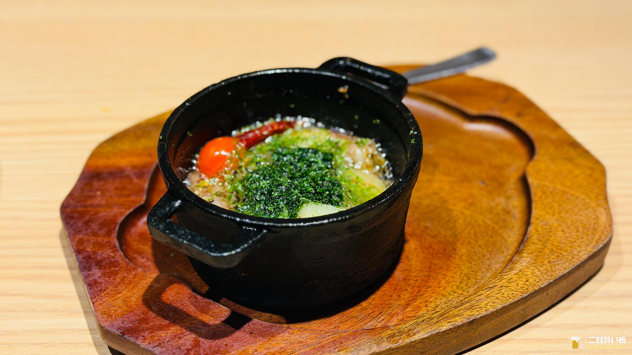 メヒカリの目にイクラ詰めてくる店、麻布十番『鮨 酒 肴 杉玉』のメニュー名遊び心が全開 13