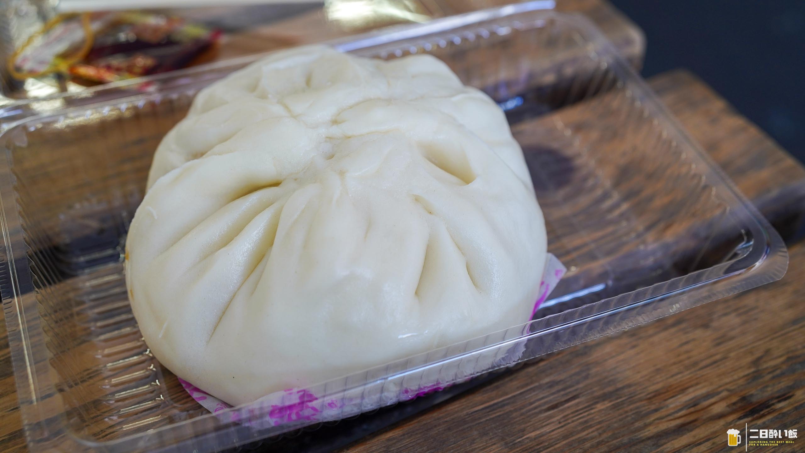 参道の食べ歩きグルメかと思ったら、食べ歩けないw 太宰府『揚子江』の豚まん 5