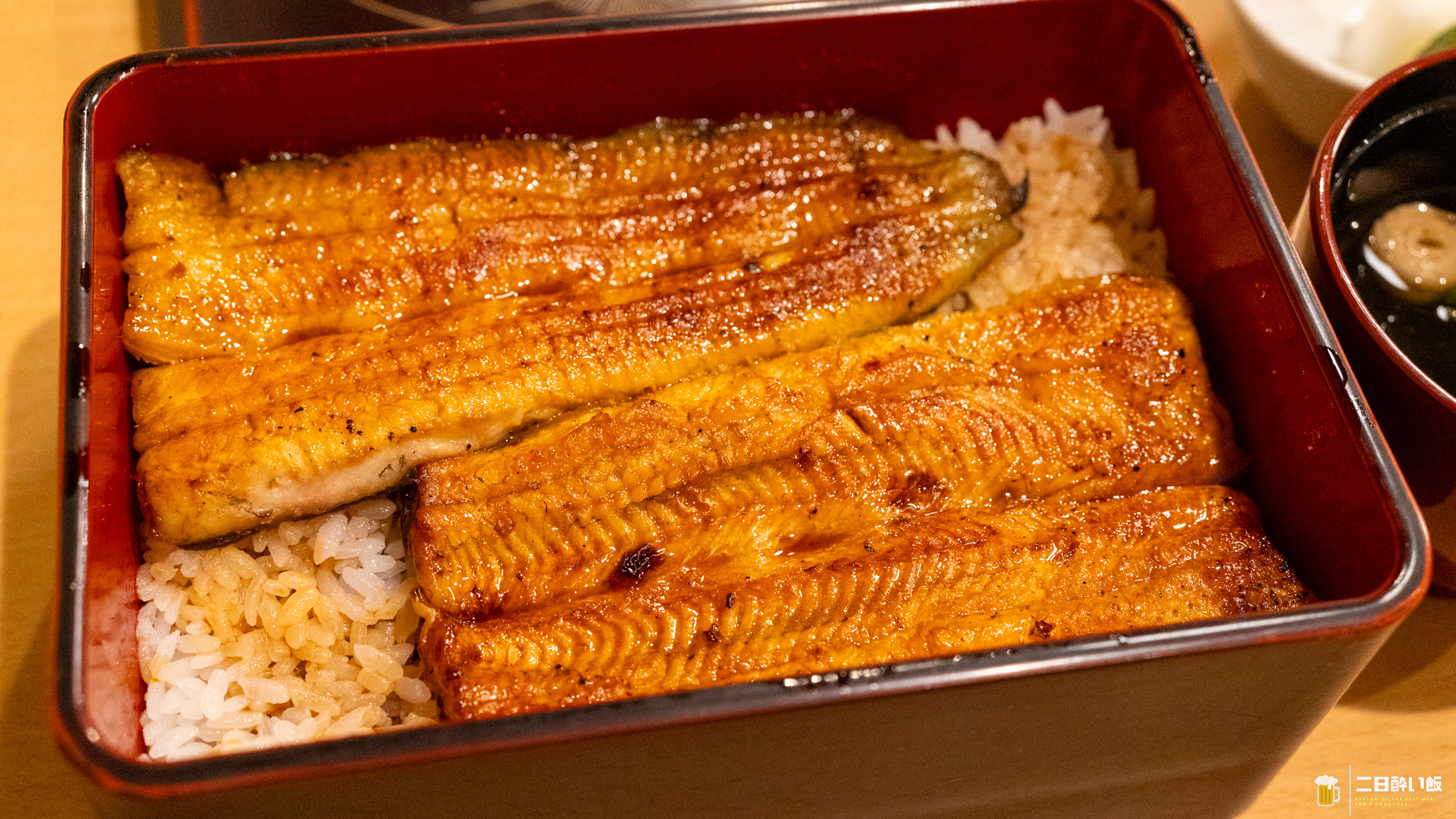特上なら、ご飯は全部隠れていてほしいよねw末広町『うなぎ久保田』のうな重と肝焼き 11